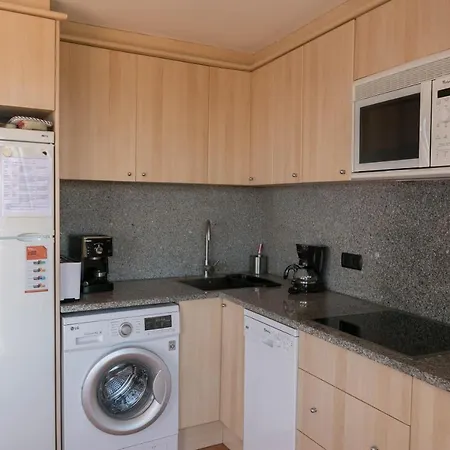 2 Bedroom In Center. Sea Views, Terrace And Pool